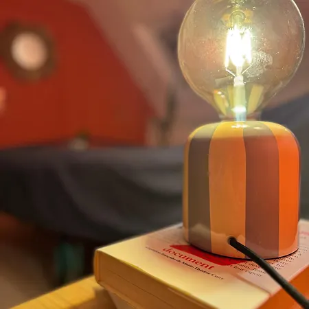 Loft House In Historic Center 度假居 贝叶