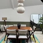 Σπίτι διακοπών Stylish Loft In Historic Center, 5m Ceilings, Glass Wall, 3 Bedrooms *