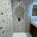 Stylish Loft In Historic Center, 5m Ceilings, Glass Wall, 3 Bedrooms *