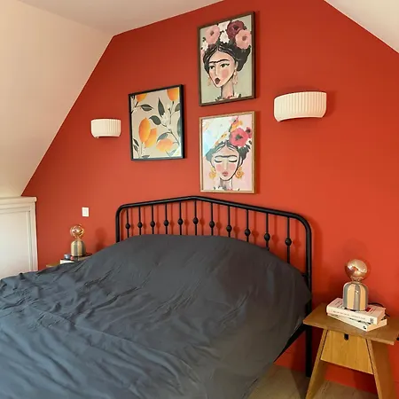 Σπίτι διακοπών Stylish Loft In Historic Center, 5m Ceilings, Glass Wall, 3 Bedrooms